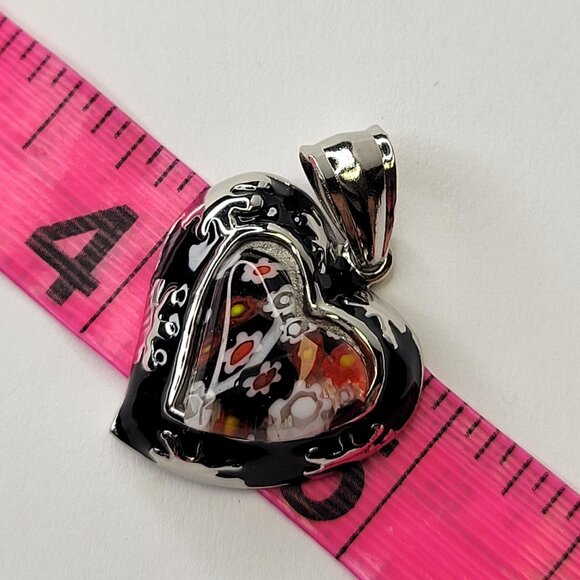 Heart Shaped Pendant in Stainless Steel - Picture 5 of 10